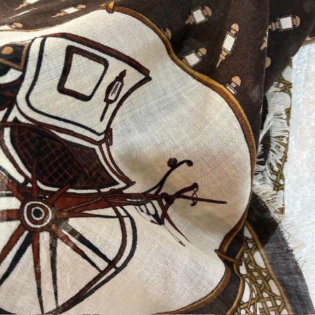 ブラウン系 大判ストール