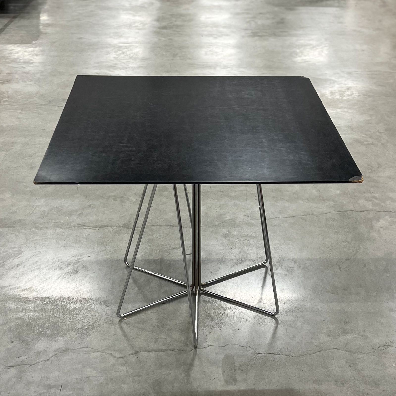 Knoll Paper Clip Table ノル ペーパー クリップ テーブル