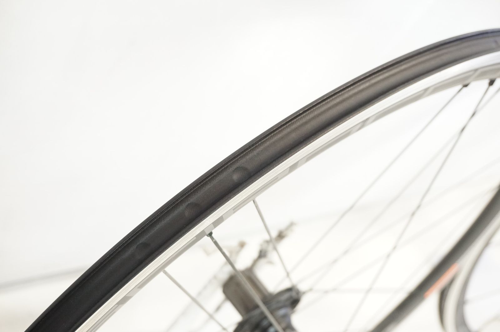 カンパニョーロ LIMITED EDITION 35 SHIMANO 11 S ホイールセット バイ スリムタイヤ トレーニング用自転車