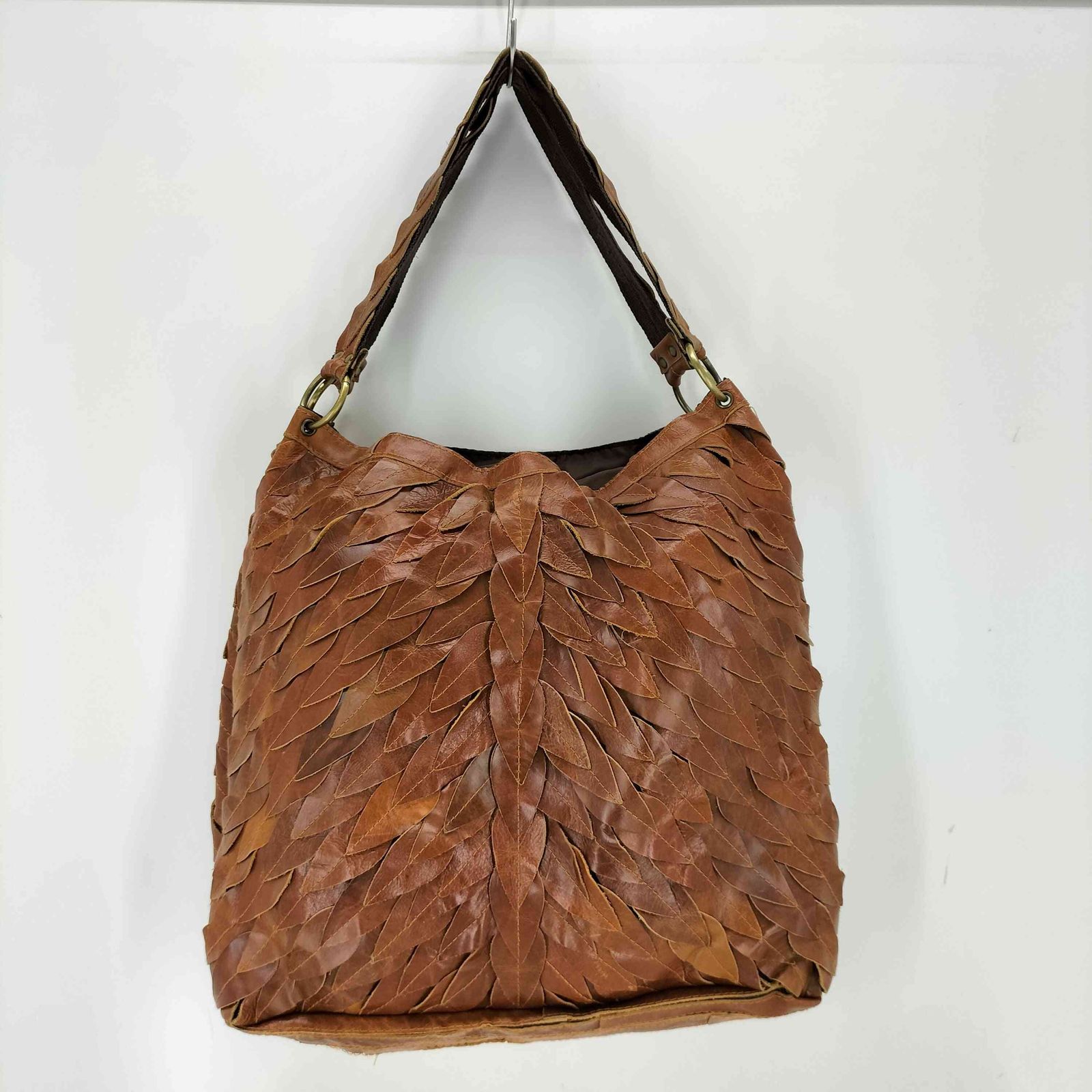 ユーズドフルギ USED古着 リーフレザーショルダーバッグ レディース