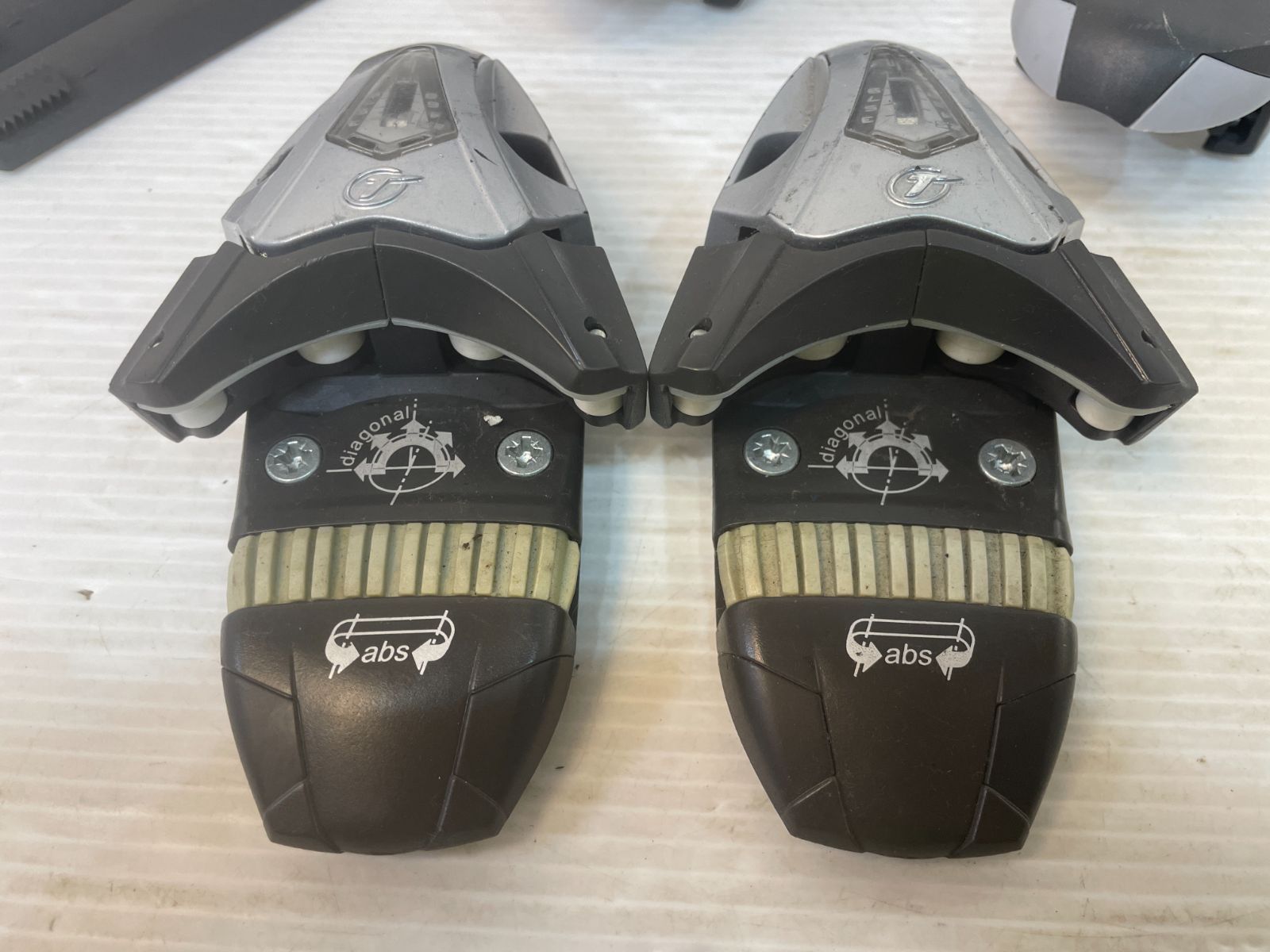 ◇動作〇 スキー ビンディング TYROLIA RFL 9 2.5-9 チロリア diagonal