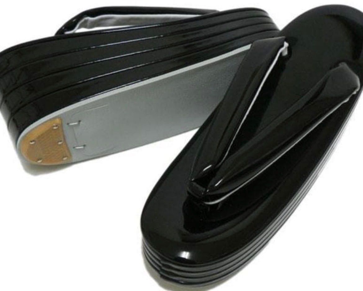 草履 かかとの高い 四段 ぞうり 四枚芯草履 厚底 芯 黒色 M サイズ 振袖 成人式 結婚式 謝恩会 卒業式 訪問着 袴