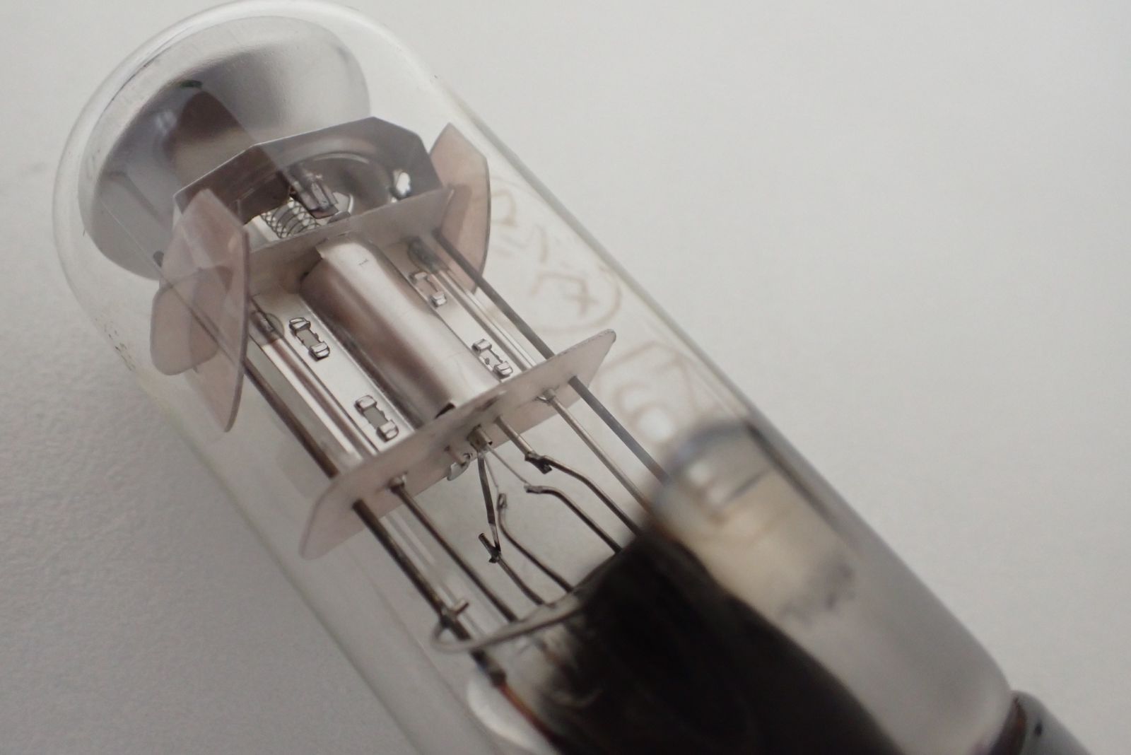 ∴ TOSHIBA/ナショナル/マツダ 6BG6G/6CA7/35L6GT/6ZE1 真空管まとめ