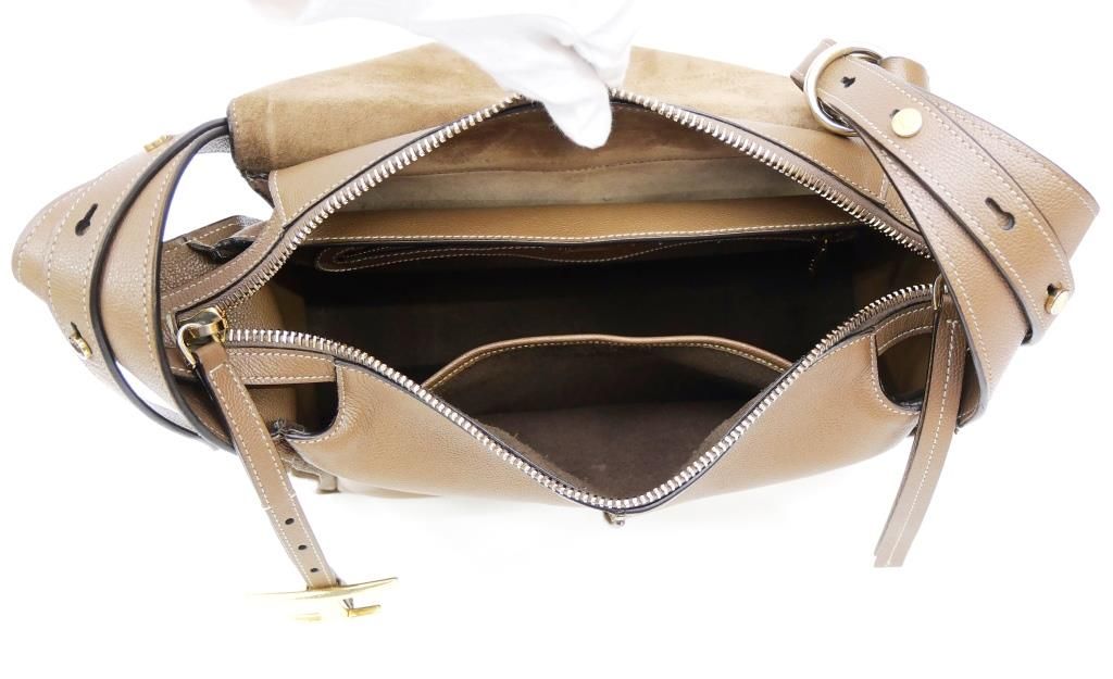 ブラウン レザー