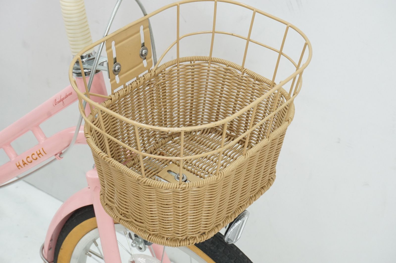 BRIDGESTONE 「ブリヂストン」 HACCHI HC182 2022年 18インチ キッズ