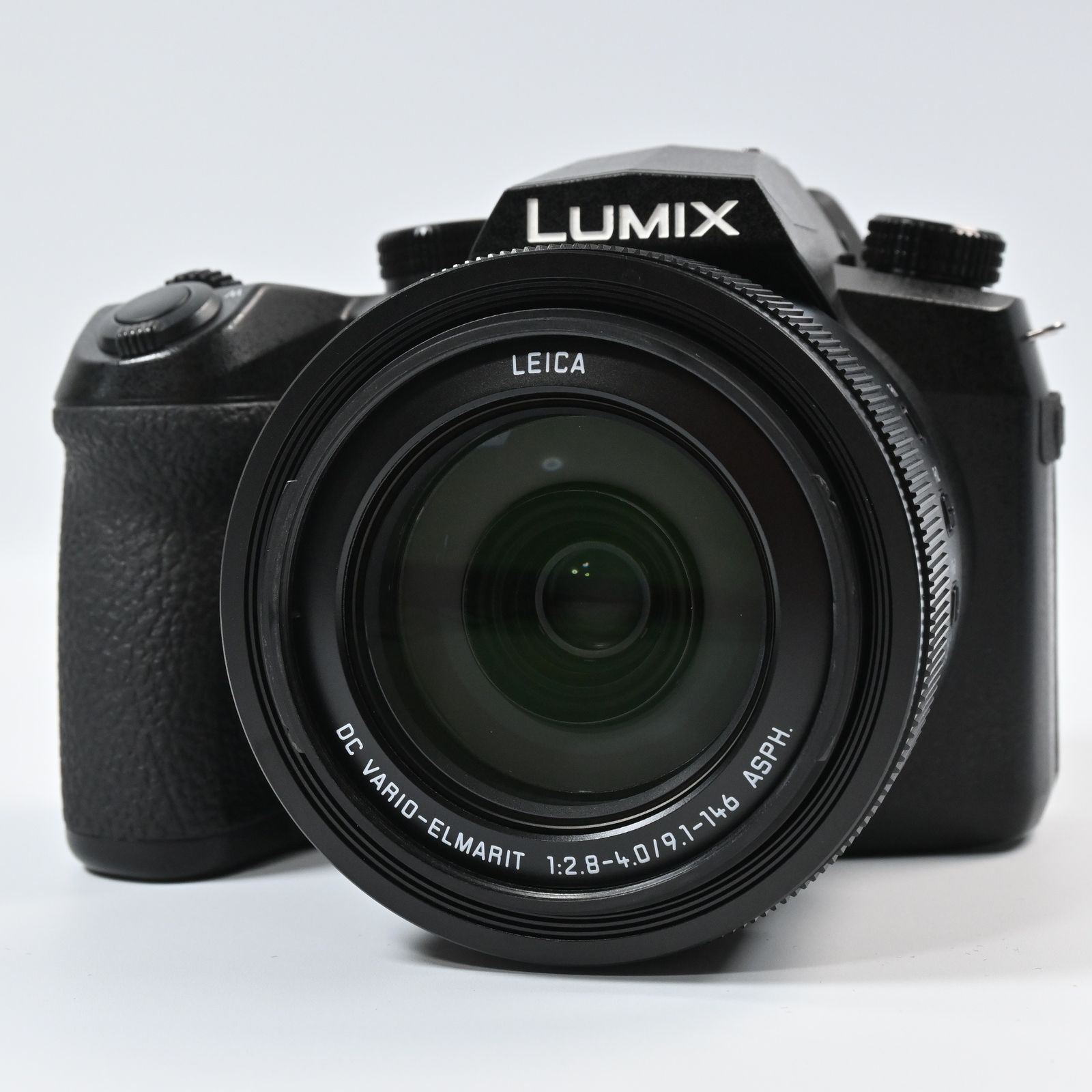 Panasonic LUMIX FZ 1000 II DC ショット数 4854回