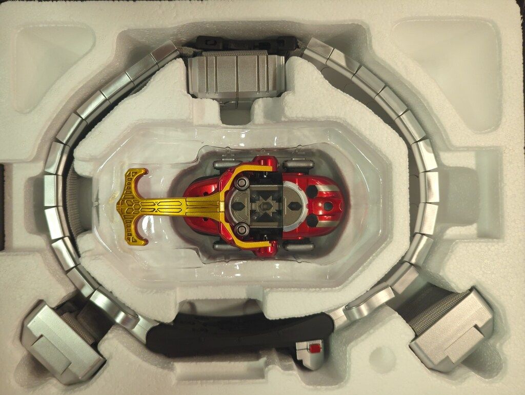 バンダイ コンプリートセレクションモディフィケ-ション 仮面ライダーカブト カブトゼクター