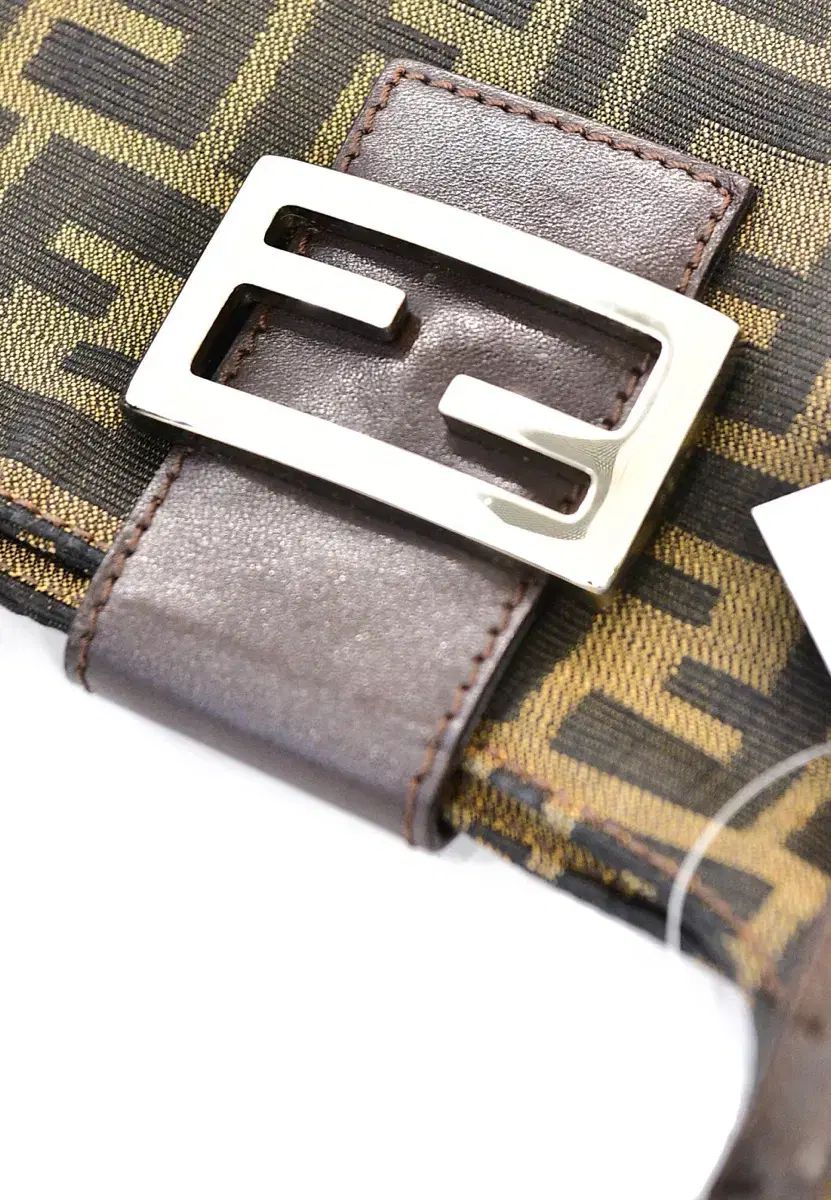 ショルダーバッグ