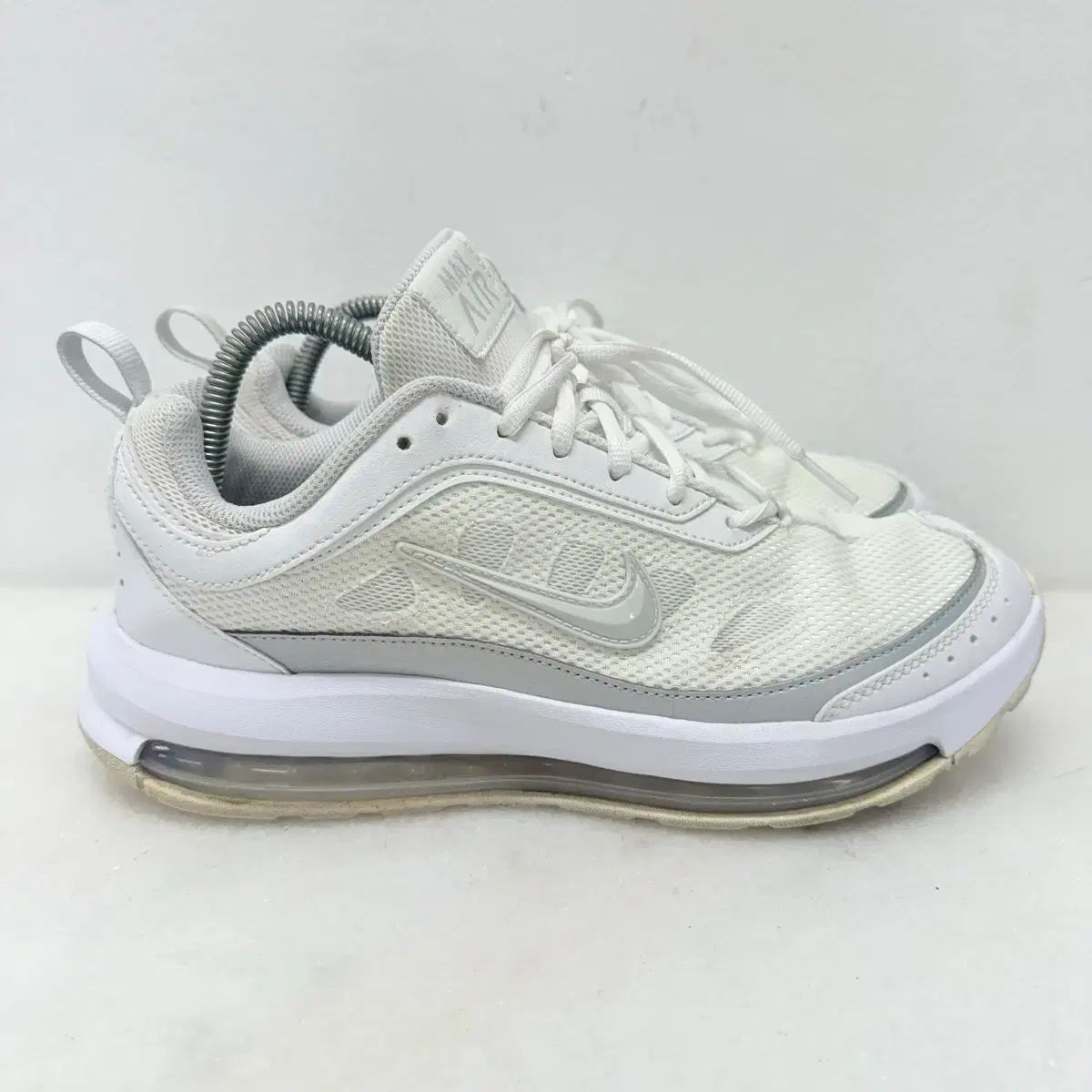 270 ナイキ スニーカー エアマックス AP 白
