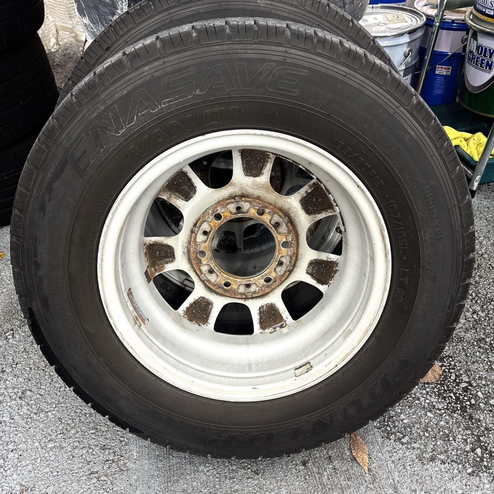 15 ホイールタイヤセット