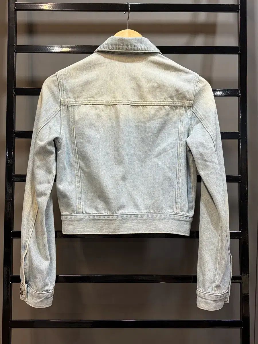 80 サンドロ ライトブルー デニム クロップド ジャケット 12 0