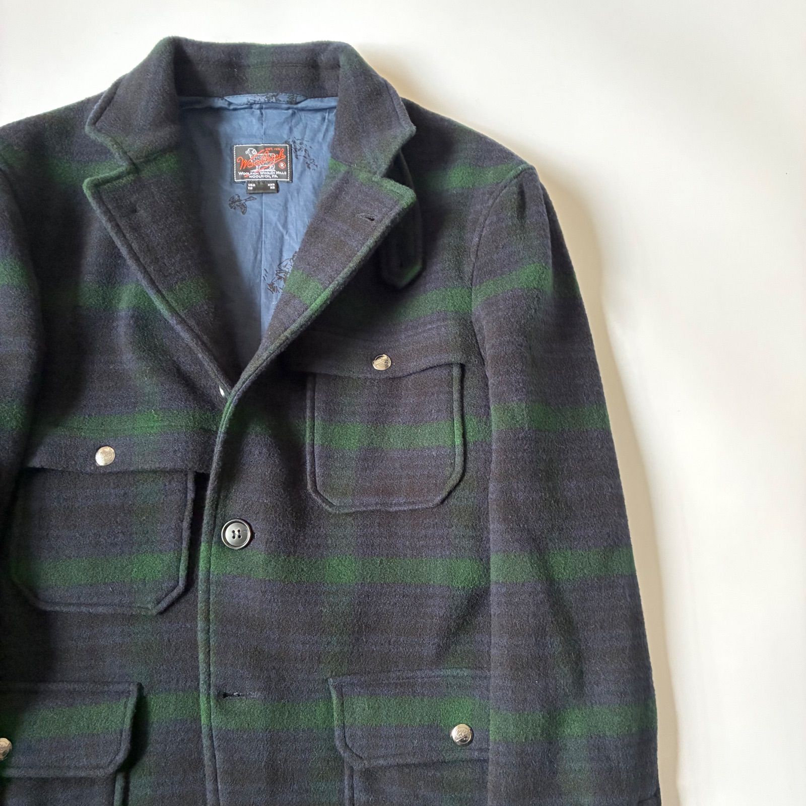 WOOLRICH × BEAMS BIG GAME HUNTING JACKET WOOLRICH / BEAMS PLUS 別注 BIG GAME HUNTING JACKET - メルカリ