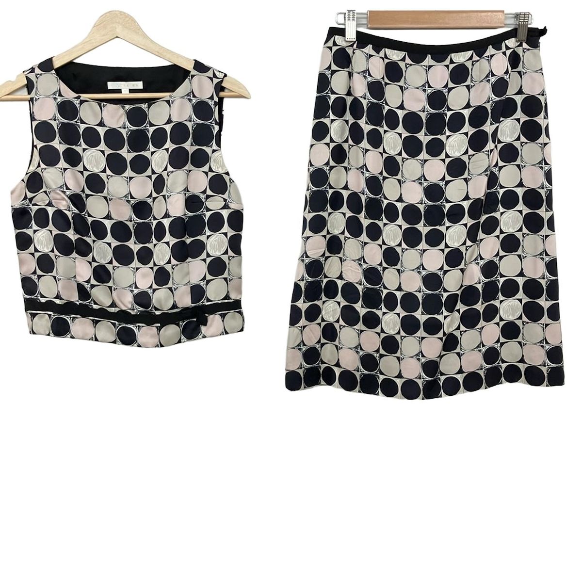 ポールカ　PAULE KA セットアップ　美品 PAULEKA(ポールカ) スカートセットアップ レディース美品 - 黒×グレー