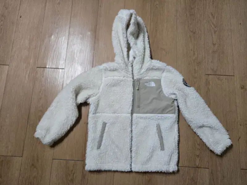 THE NORTH FACE kids(ザノースフェイスキッズ)/羊毛ジャケット/ボアジャケット/正規品/傷なし