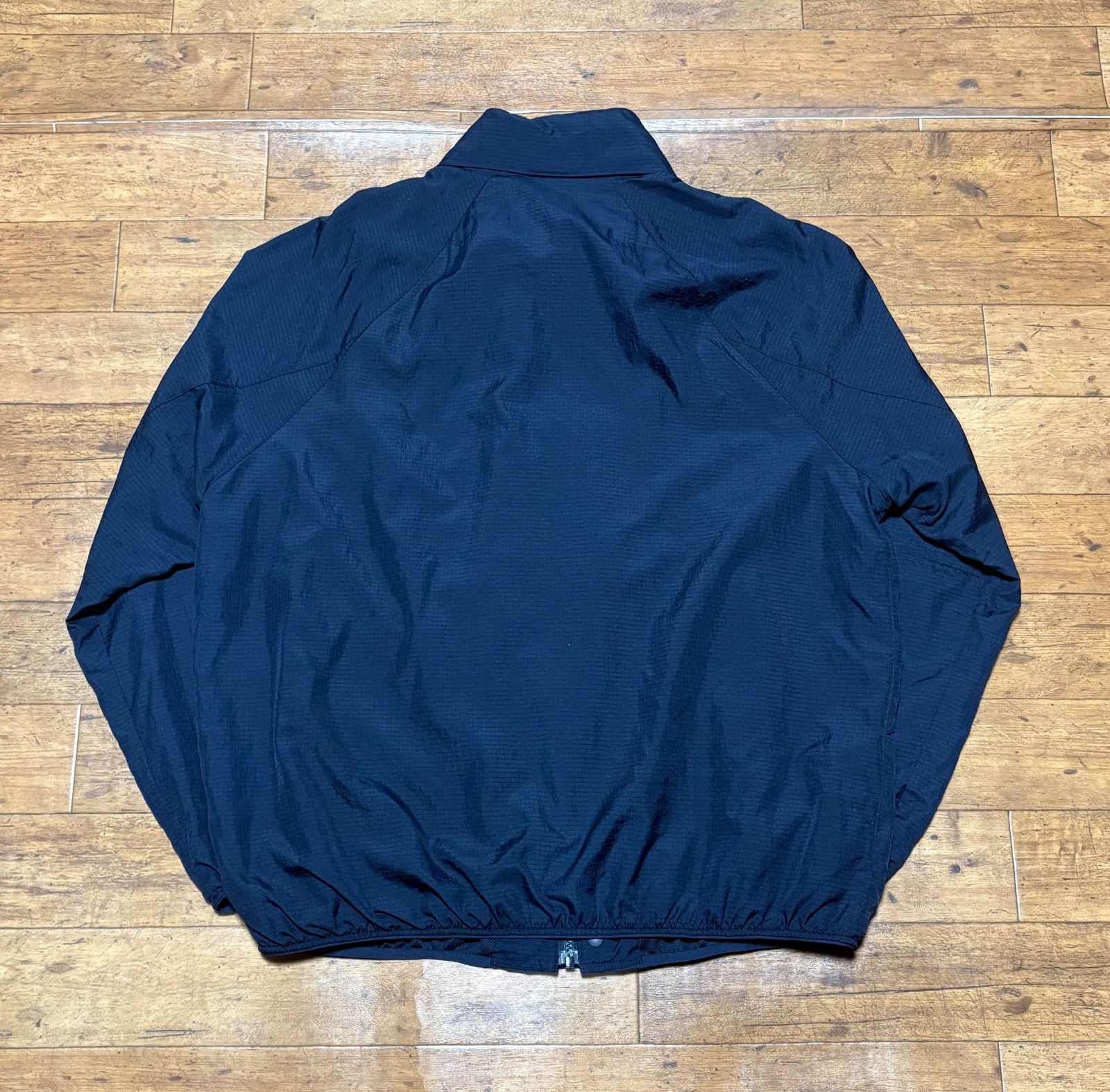UNIQLOC ライトウェイトスタンドブルゾン ネイビー L - メルカリ