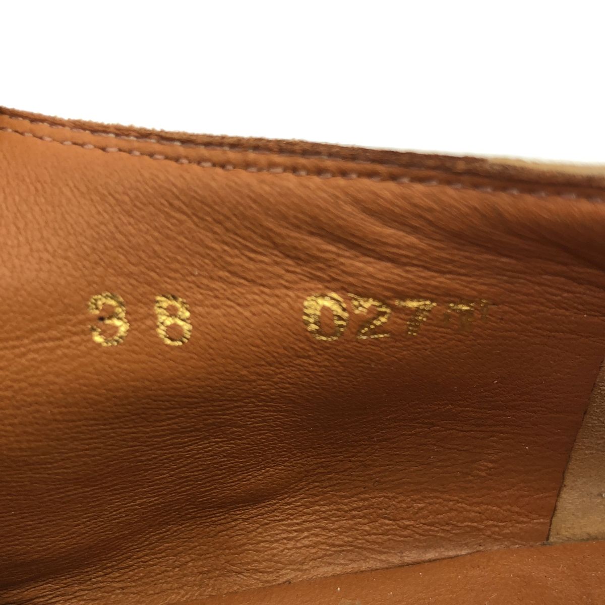 ウィングチップシューズ