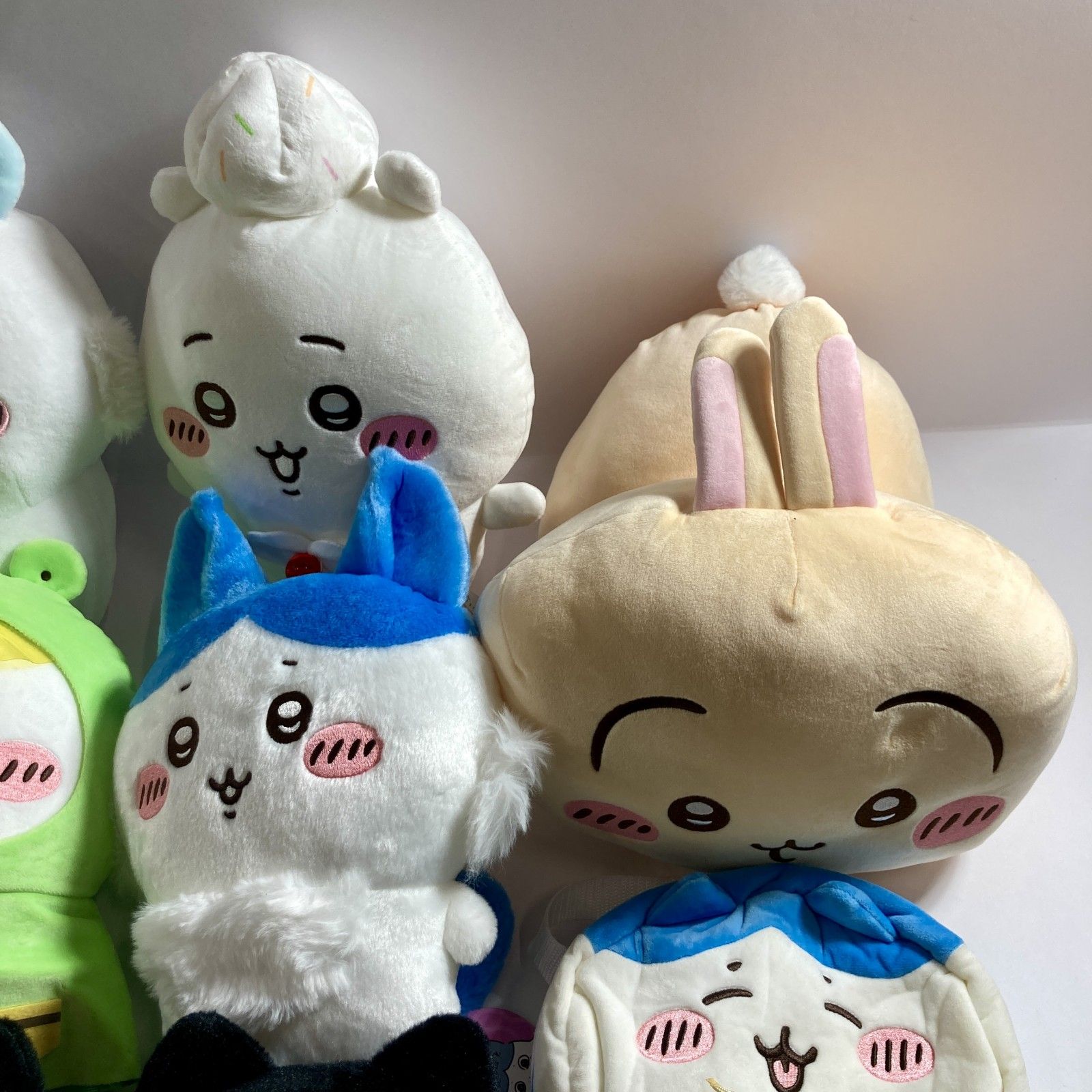 ちいかわ　サンリオ　モモンガ　うさぎ　ハチワレ　バッグ　マスコット　ぬいぐるみ ちいかわ うさぎ ハチワレ モモンガ サンリオ マスコット ぬいぐるみ