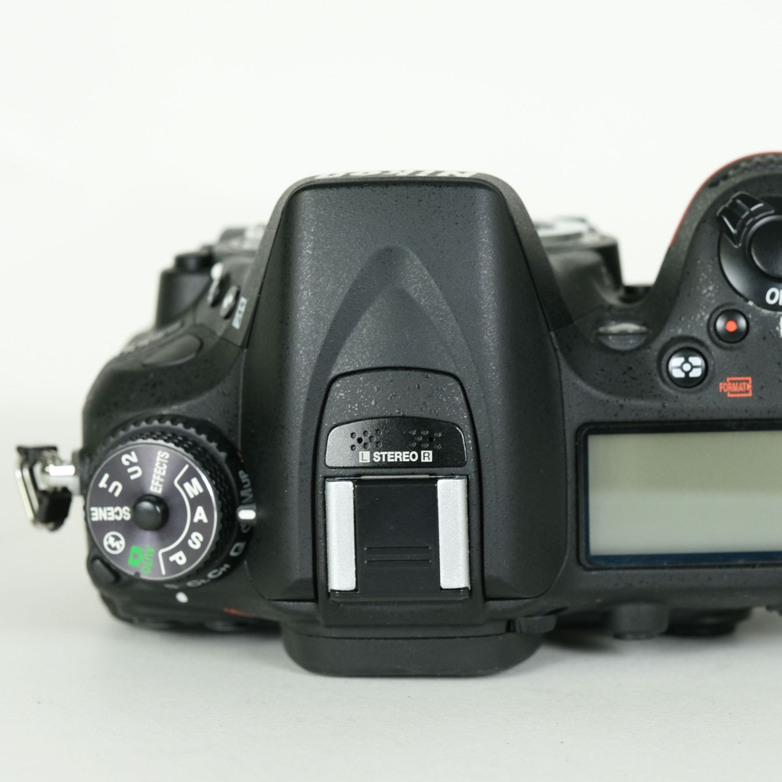 超美品 シャッター数1,708回 Nikon D7100 ニコン Fマウント 美品 | シャッター数2,520回｜注意事項あり] Nikon D7100 | Nikon F