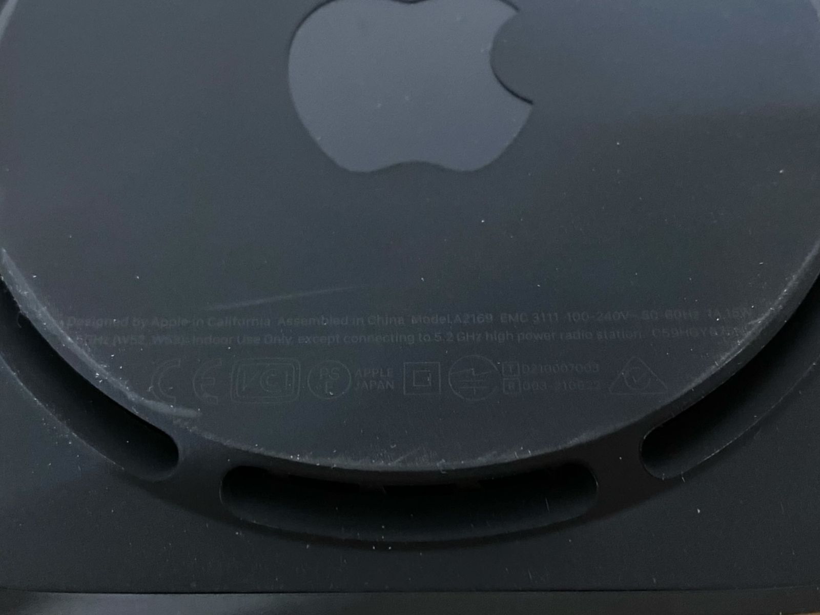 売れ筋 □Apple TV A2169 本体 箱 リモコン ケーブル 通電確認済み 小