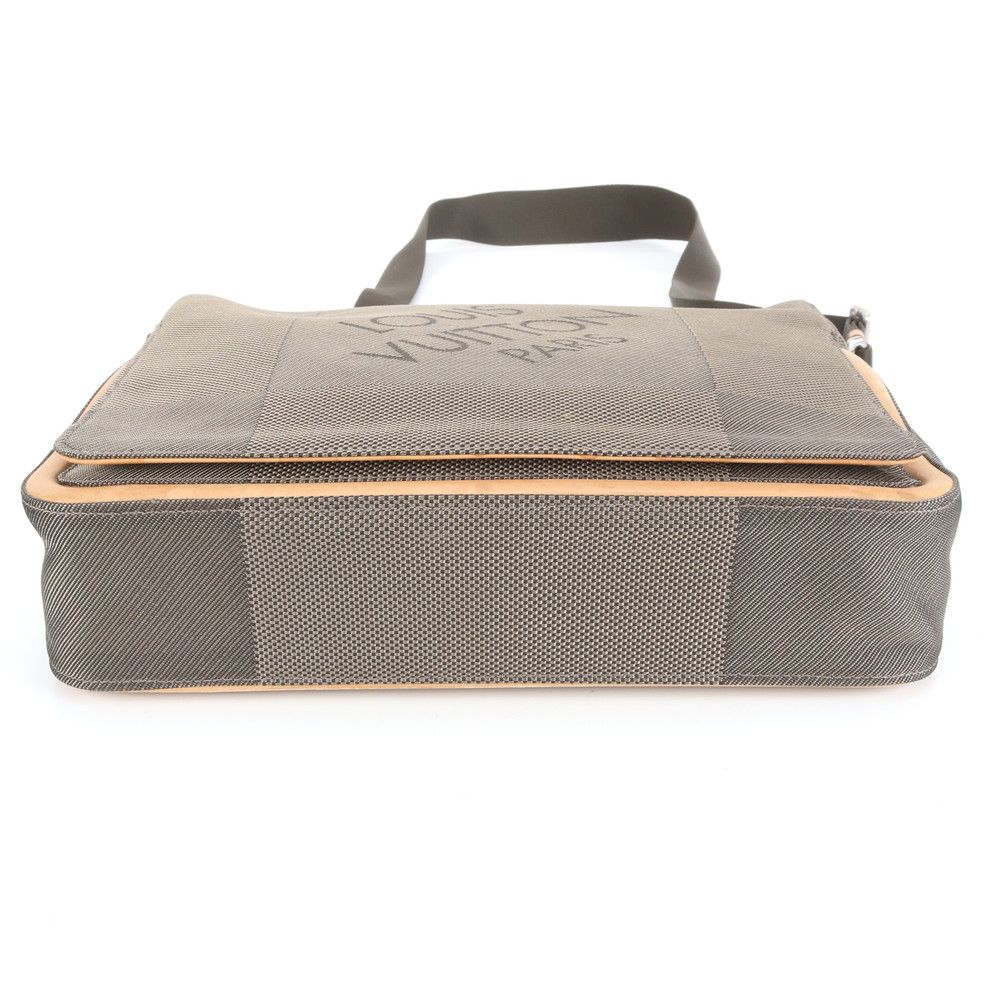 極美品 ルイヴィトン ダミエ ジェアン メサジェ M93030 レザー