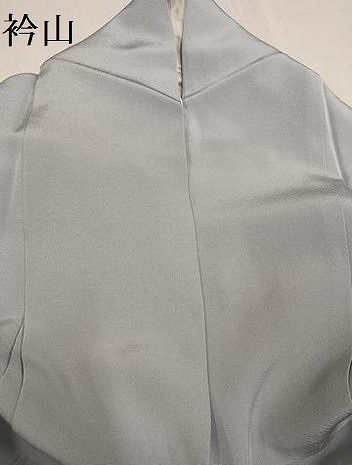 上質な色無地 白鼠色