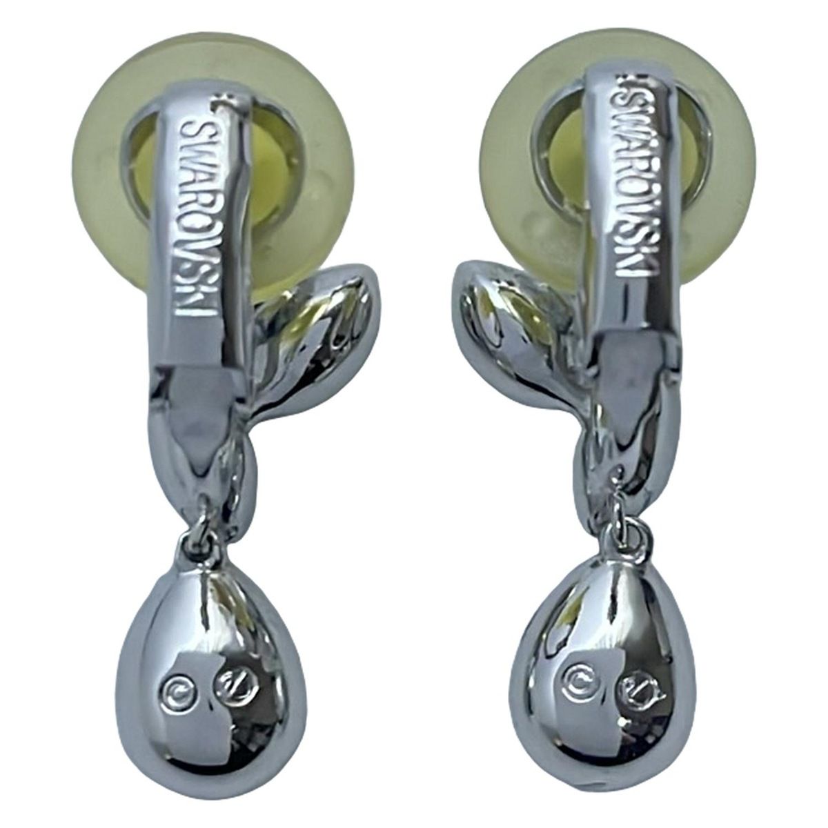 SWAROVSKI スワロフスキー イヤリング - クリア×シルバー