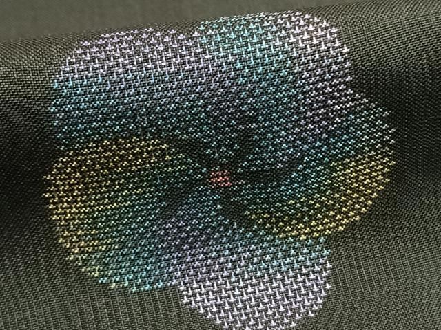 平和屋着物○本場大島紬 カタス9マルキ 地空き 舞花文 黒地 やまと誂製