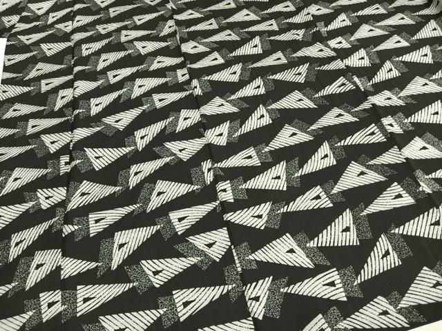 平和屋着物○創業140年 小糸染芸の四代目 小糸敏夫 小紋 幾何学文様