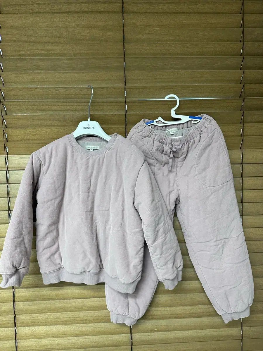 ベネベネ コーデュロイ ダウン セットアップ 8 T