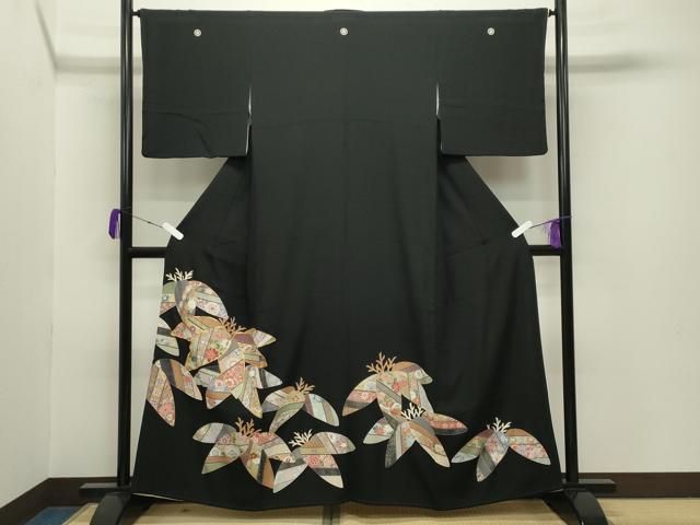 平和屋着物 豪華黒留袖 駒刺繍 笹花文 金彩 正絹 gh