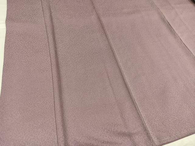 上質な色無地