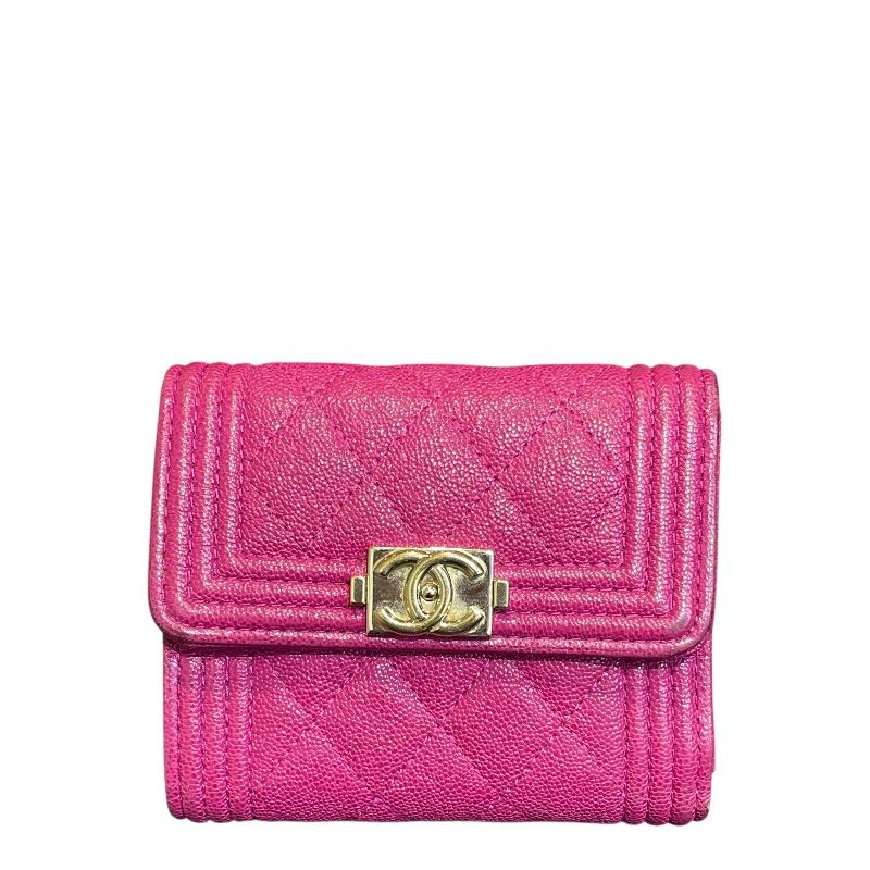 シャネル CHANEL ボーイシャネル三つ折り財布 A 84432 パープル GD キャビア レディース 三つ折り財布