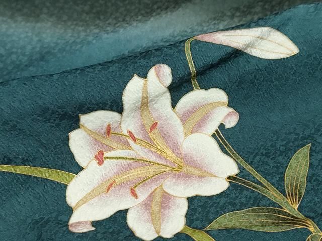 豪華振袖 鹿の子草花文