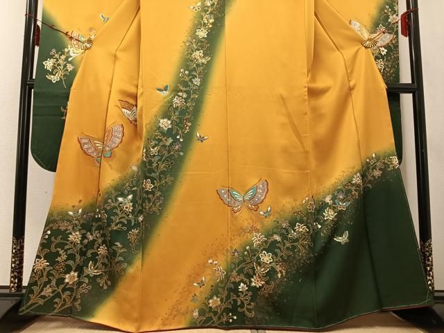 更紗舞蝶文 暈し染め