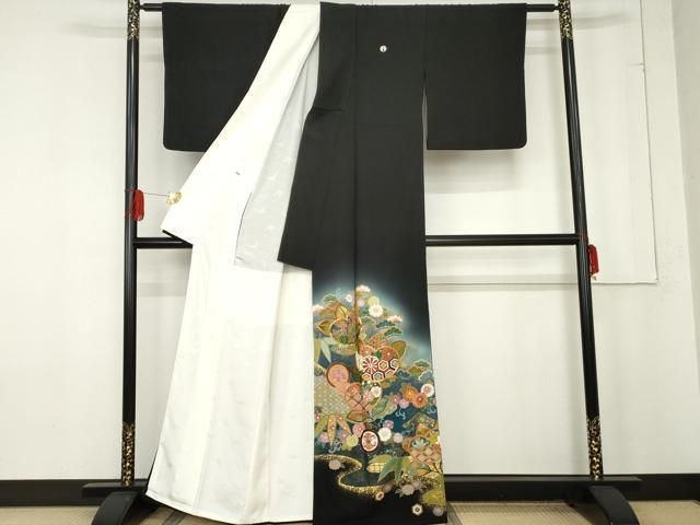 平和屋着物 豪華黒留袖 友禅 作家物 駒刺繍 吉祥花蝶文 暈し染め 金彩 正絹 cs