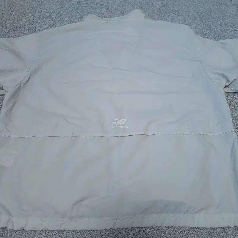 XL ニューバランス ウィンドブレーカー ジャケット