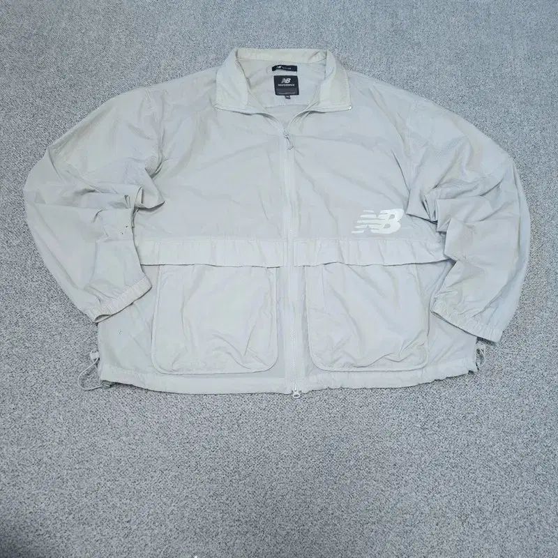 XL ニューバランス ウィンドブレーカー ジャケット