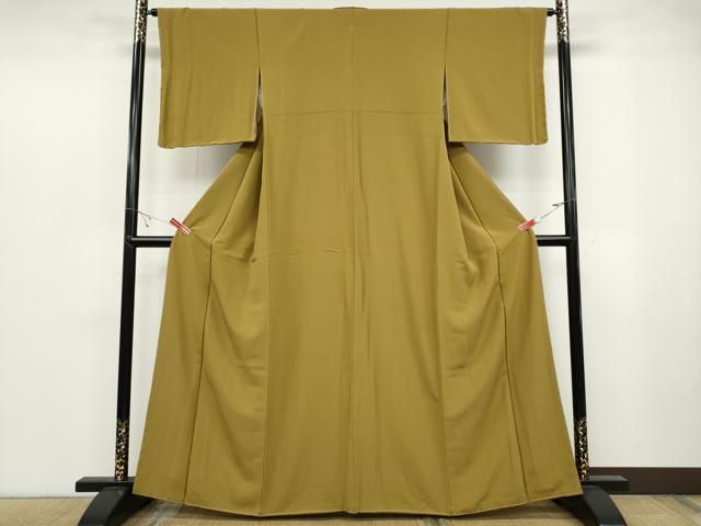 平和屋着物 上質な色無地 山吹茶色 正絹 ut