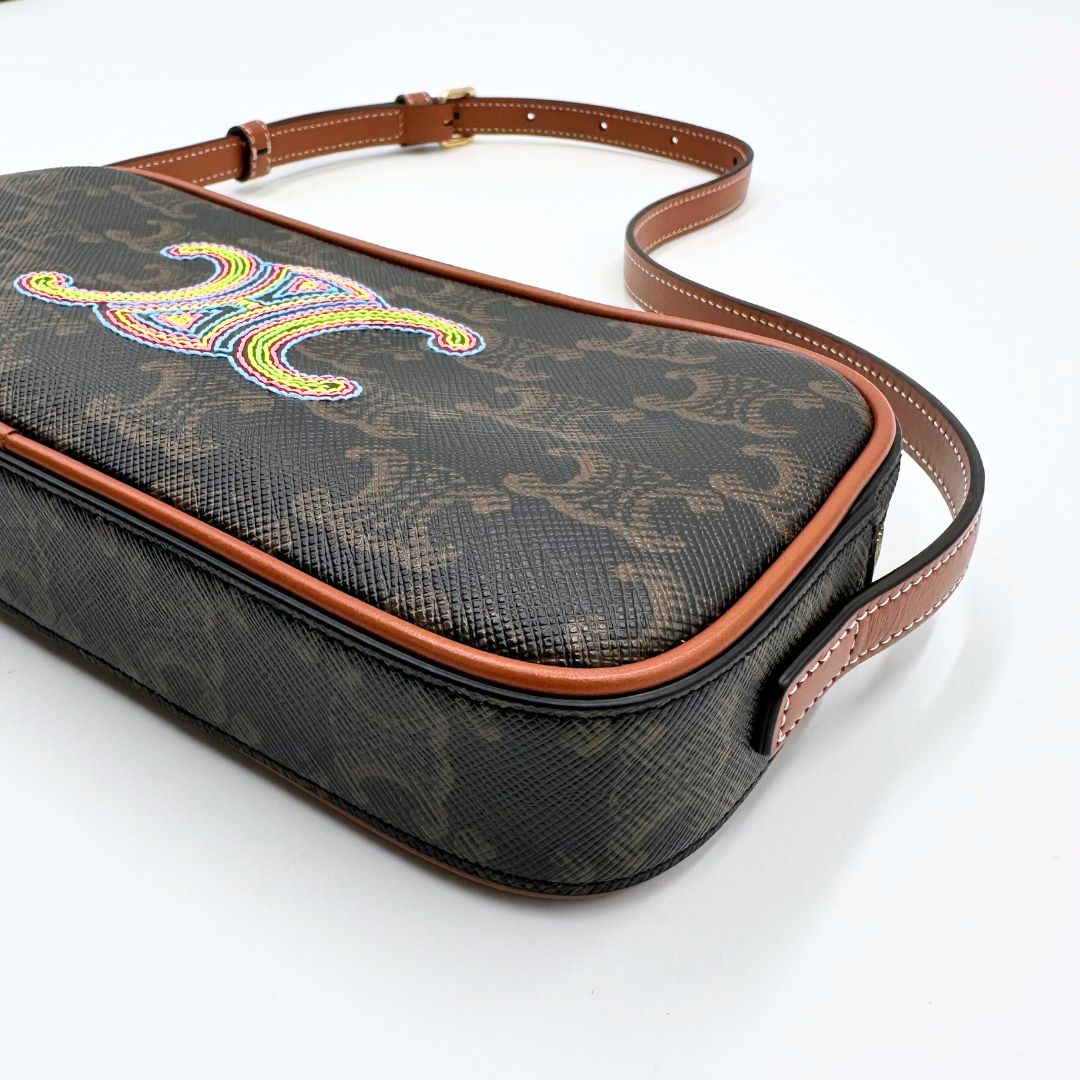 極美品】Celine キュイル トリオンフ ミニ カメラバッグ - メルカリ