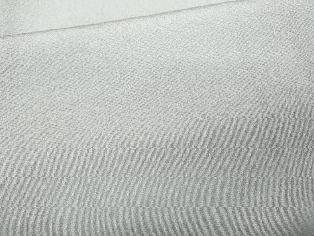 上質な色無地 白梅鼠色