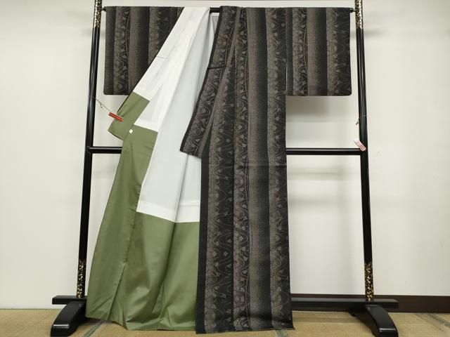  平和屋着物 本場大島紬 9マルキ 流水舞花文 正絹 ut 紬 着物