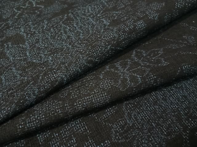平和屋着物 本場結城紬 重要無形文化財 100亀甲 草花文 正絹 vp