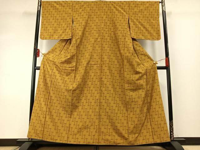 平和屋着物 本場黄八丈 紬 十字絣間道 正絹 fy