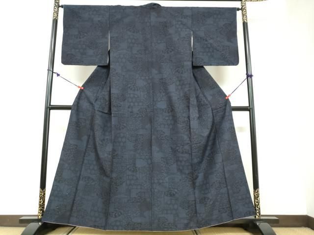 平和屋着物 結城紬 100亀甲 吉祥草花文 正絹 ud