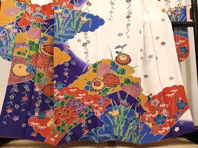  平和屋着物 豪華振袖 紅型 流水草花文 暈し染め 正絹 ph 振袖 着物