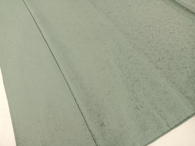 上質な色無地 草花地紋