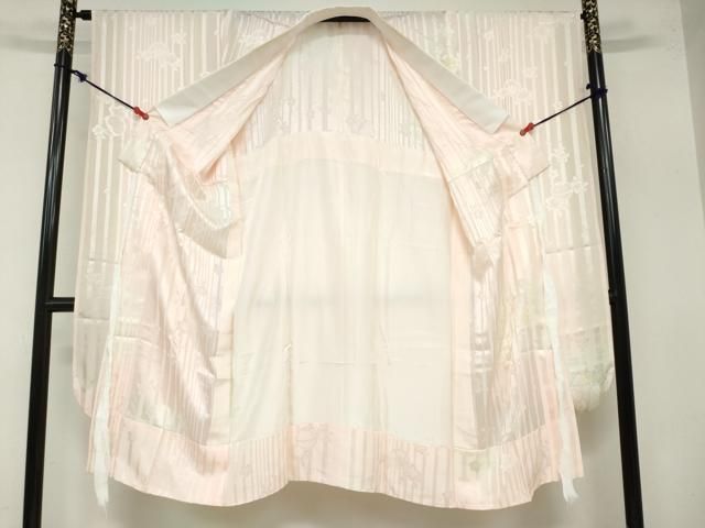 無双仕立て 手毬草花地紋