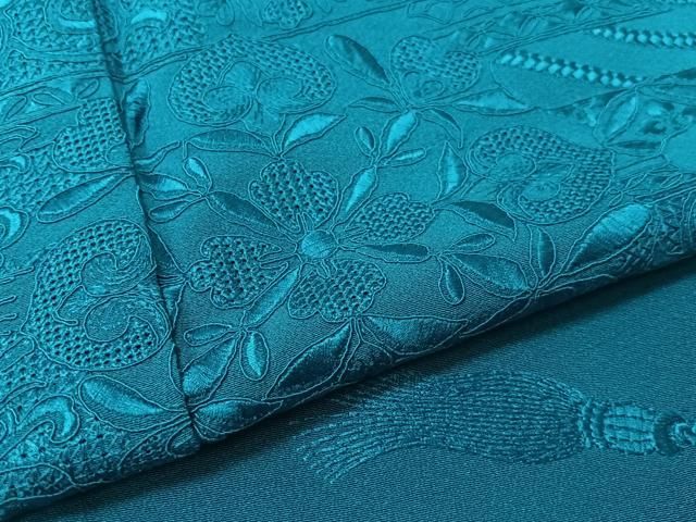 総刺繍 霞花紐文