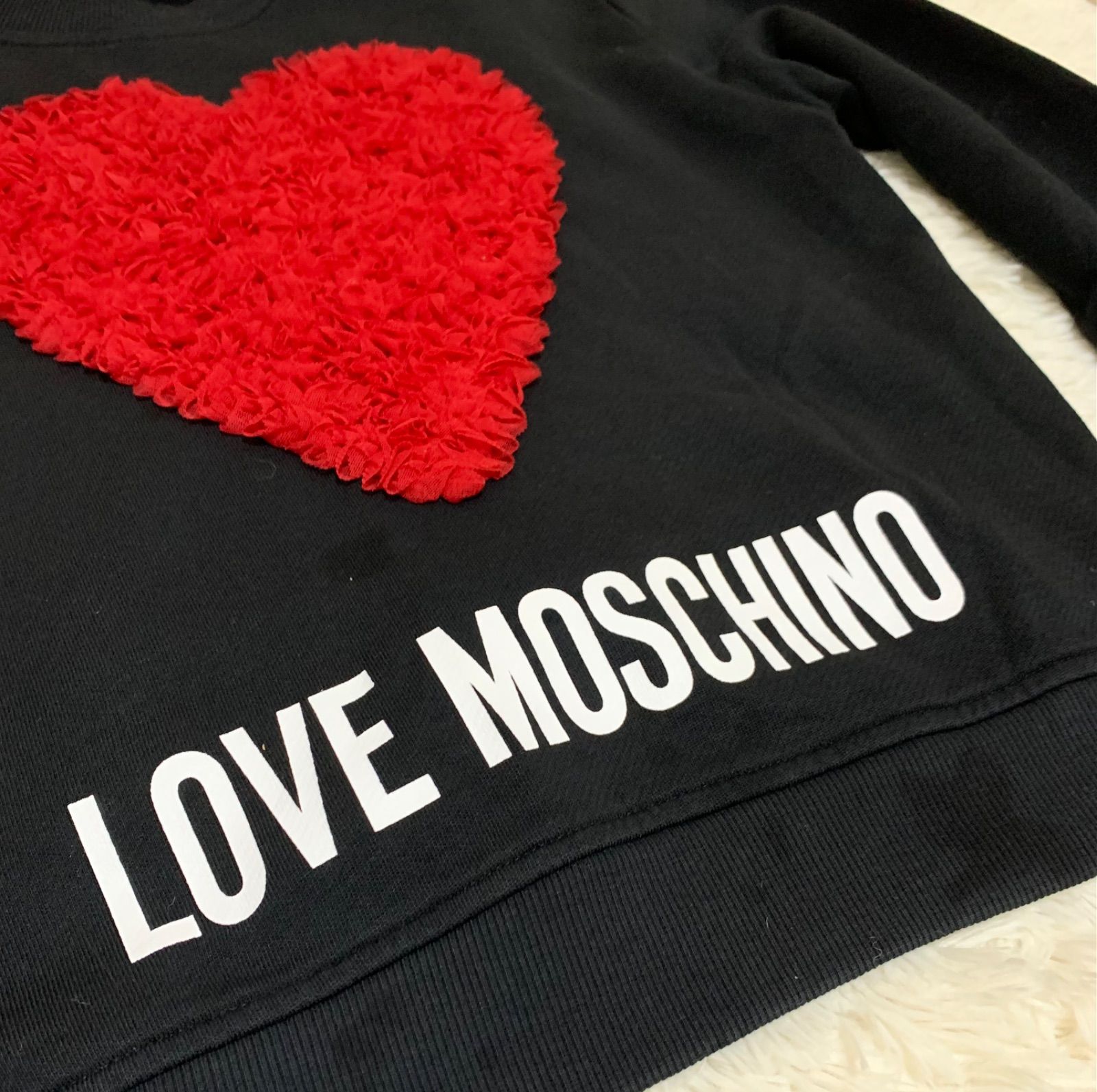 【新品】MOSCHINO モスキーノ ハート柄 スウェット トレーナー 美品】LOVEMOSCHINO モスキーノ ハート柄スウェット トレーナー 【公式