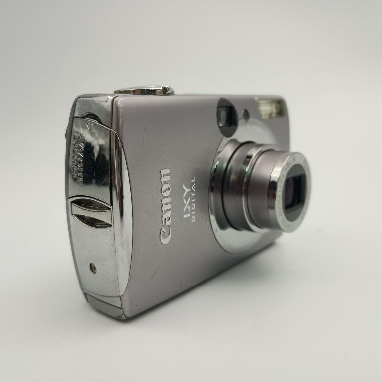 割引 Canon IXY DIGITAL 900 IS Silver コンパクトデジタルカメラ 1円